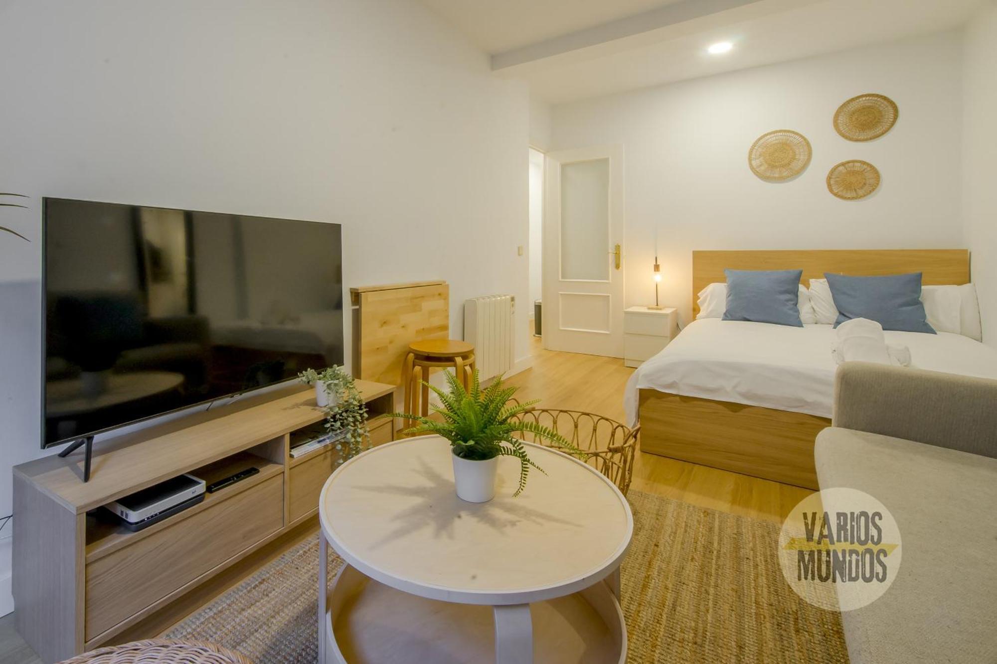 Calle Regueros Loft Para 3Pax En Pleno Chueca Madrid Ngoại thất bức ảnh