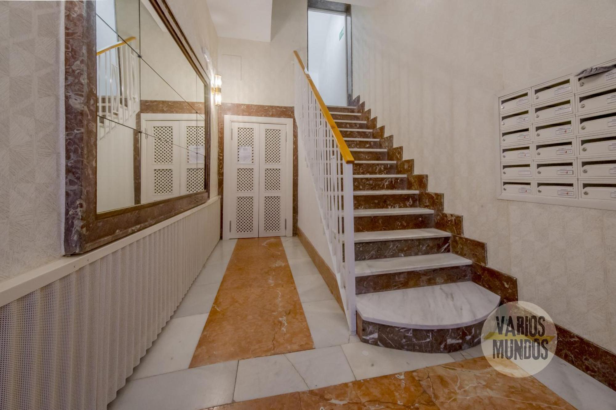 Calle Regueros Loft Para 3Pax En Pleno Chueca Madrid Ngoại thất bức ảnh